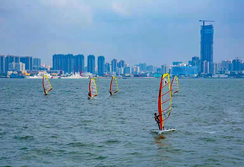 海口湾水上观光第 5 张图片