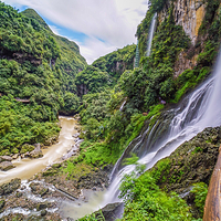 马岭河峡谷景区