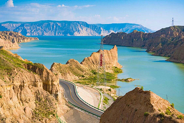 龙羊峡生态旅游度假区第 1 张图片