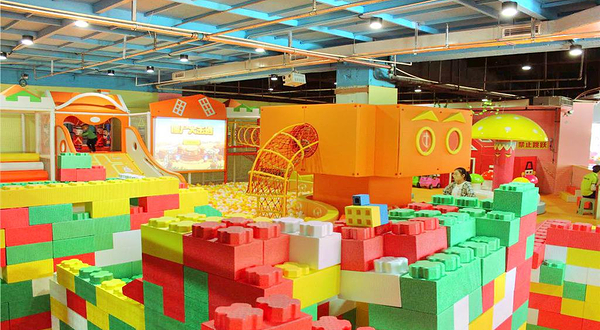 沃金蹦床公园(沃金商业广场店)