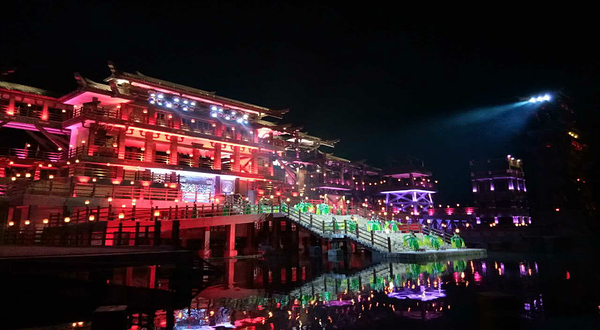 大型山水实景演艺《烽烟三国》