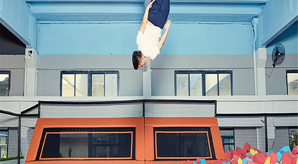 飞鞋蹦床公园(海西店)