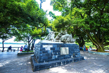 湖光岩风景区第 7 张图片