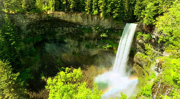 白兰地瀑布省立公园