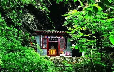 白蛇谷风景区第 1 张图片