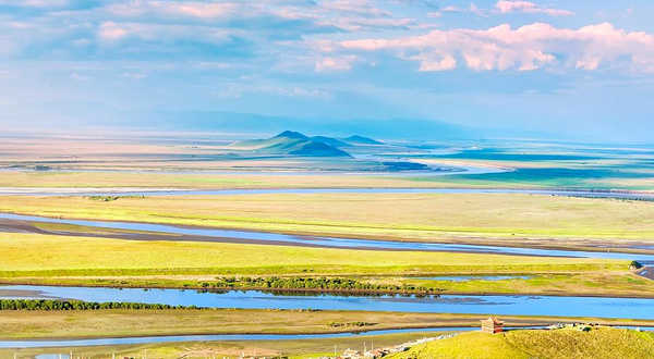 玛曲天下黄河第一弯旅游风景区