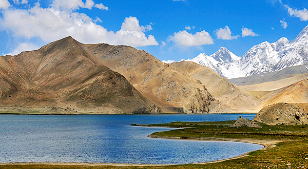 喀拉库勒湖景区