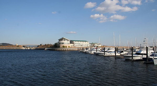 拉格娜蒲郡水疗馆