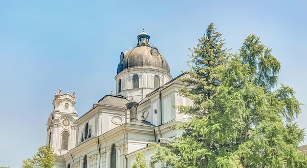 萨尔茨堡大学教堂