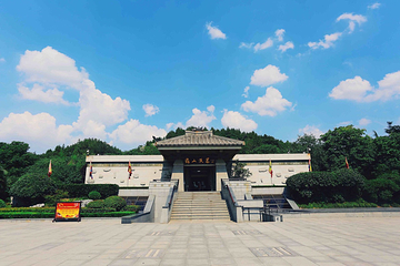龟山汉墓第 1 张图片