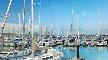 深圳大梅沙湾游艇会