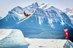 露易丝湖滑雪场