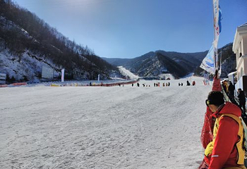 洛阳伏牛山滑雪场第 41 张图片