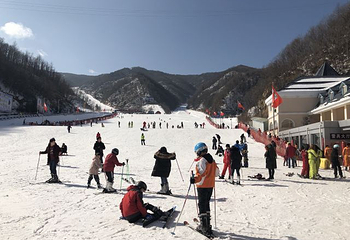 洛阳伏牛山滑雪场第 36 张图片