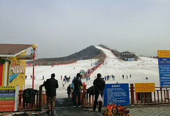 莲花山滑雪场第 28 张图片