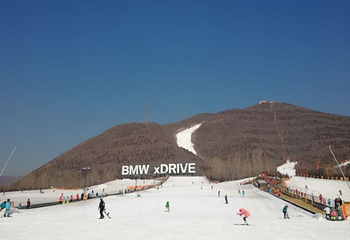 北京军都山滑雪场第 56 张图片