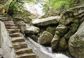 九龙潭风景区第 8 张图片
