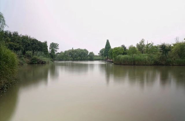 白塔湖景区第 5 张图片
