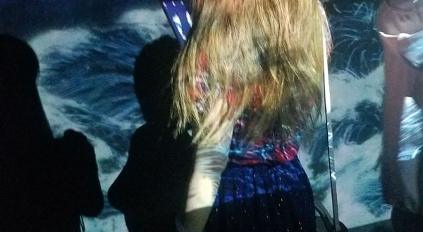 teamLab油罐中的水粒子世界