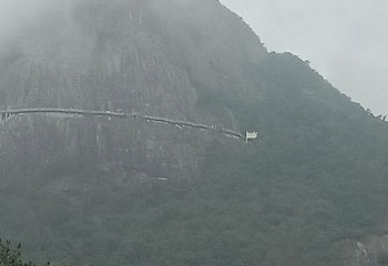 石根山第 40 张图片