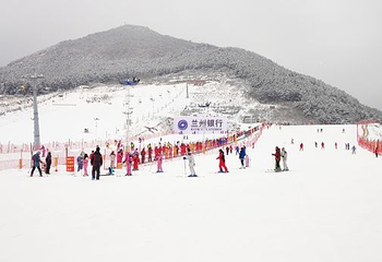 兴隆山滑雪场第 15 张图片