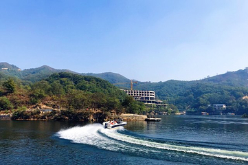 淋漓湖风景区第 16 张图片