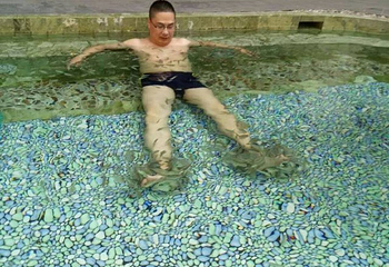 九华山温泉水城第 10 张图片