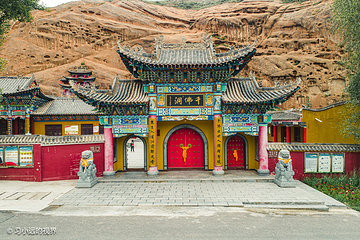 马蹄石窟群旅游区第 25 张图片