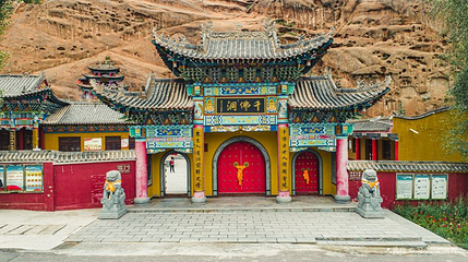 马蹄寺千佛洞第 1 张图片