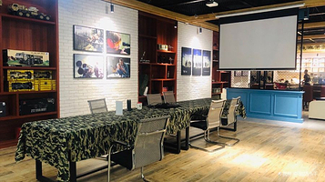 猎鹰枪会(万达广场集美店)