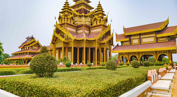 蒲甘金皇宫