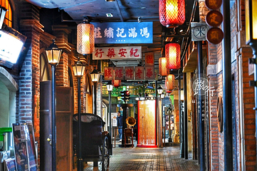 1192弄老上海风情街(世纪汇广场店)第 6 张图片