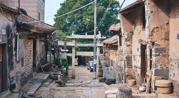 明代古城镇海卫