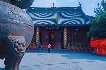 龙华寺第 14 张图片