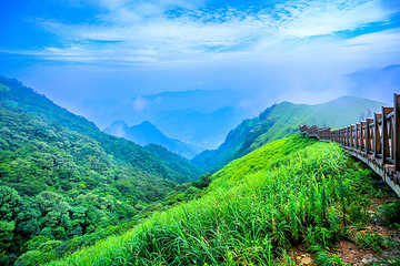 萍乡武功山国家级风景名胜区-玻璃栈道第 6 张图片