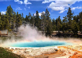 下间歇喷泉盆地