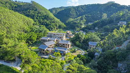 广东虎跳峡生态度假区第 4 张图片