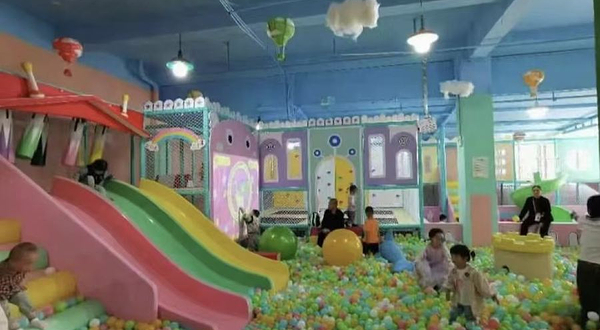 童乐嘻游儿童乐园