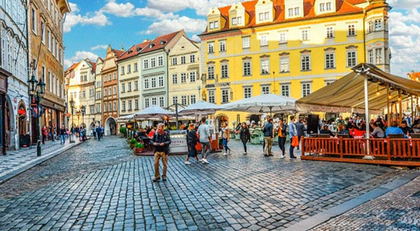 City Sightseeing布拉格城市观光随上随下巴士