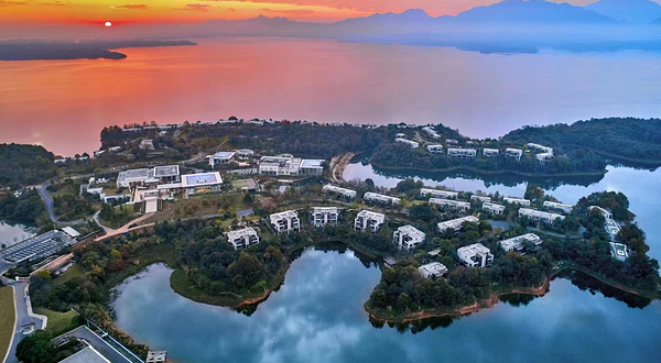 中海庐山西海度假区