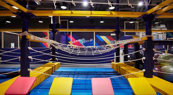 Vaunce弹簧床乐园-三成中心