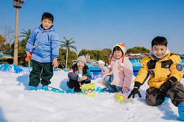 侏罗纪雪世界第 13 张图片
