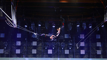 山海间不夜城国际大马戏