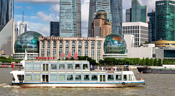 黄浦江•东方明珠炫游浦江主题游船