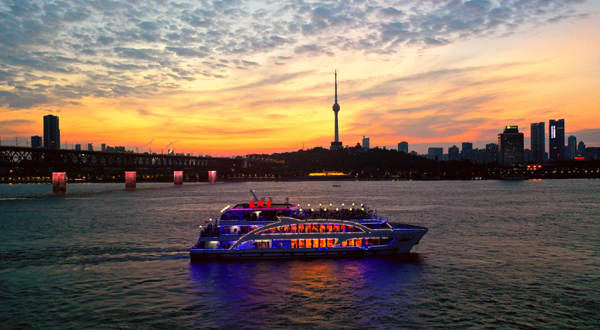 武汉文旅·东湖号游船(长江海豚)