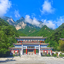 秦岭天竺山生态文化旅游景区