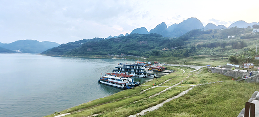 万峰湖第 34 张图片