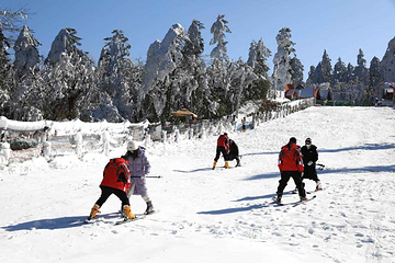 峨眉山滑雪场第 8 张图片