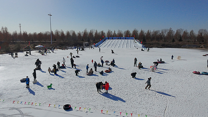 正定塔元庄冰雪乐园第 12 张图片