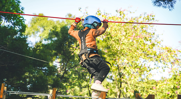 云山丛林飞跃乐园